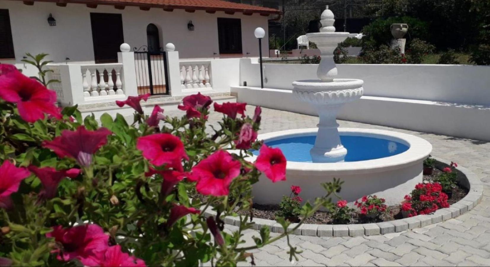 Villa Nunziatella Badia ترابيتو المظهر الخارجي الصورة